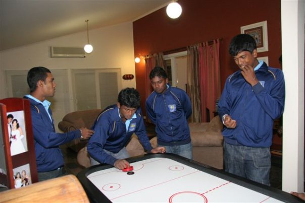 U19 Carom