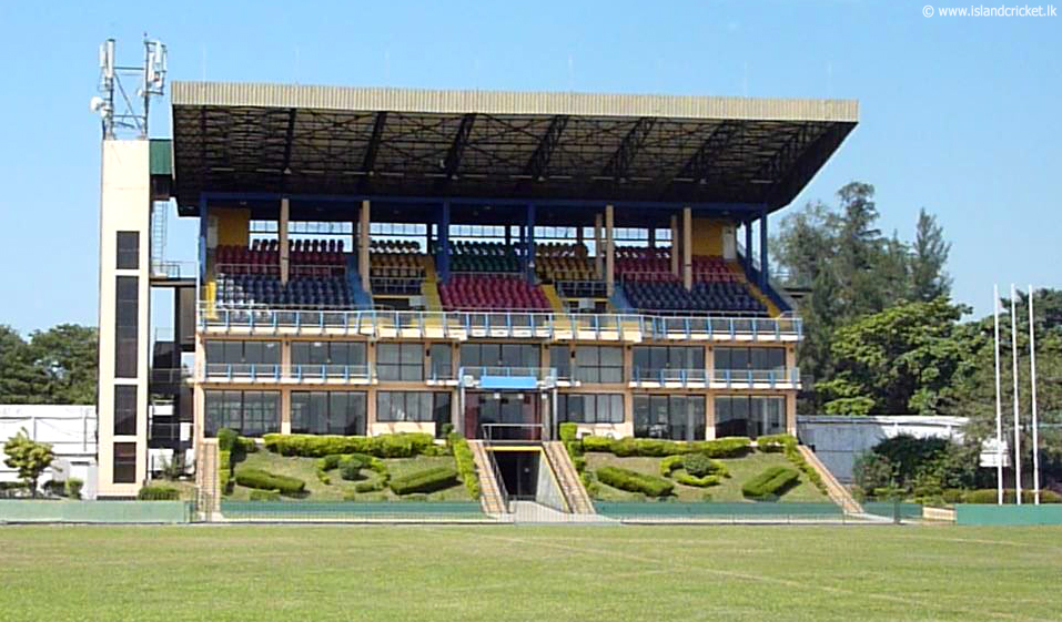 Grandstand Island Cricket