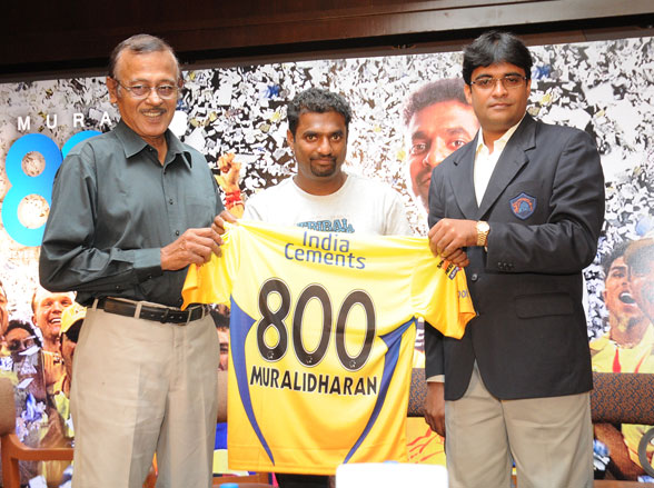 murali 800 jersey csk
