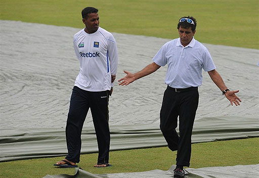 IC2010430042.jpg Thilan Samaraweera