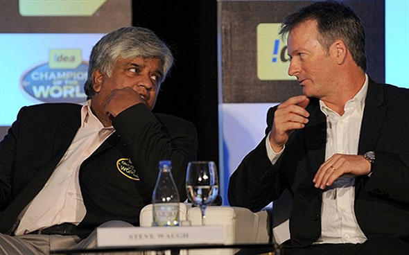 IC201141877.jpg Arjuna Ranatunga