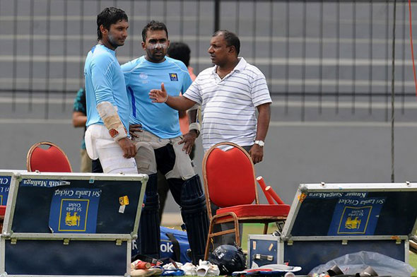 IC2011AFP771123.jpg Aravinda de Silva