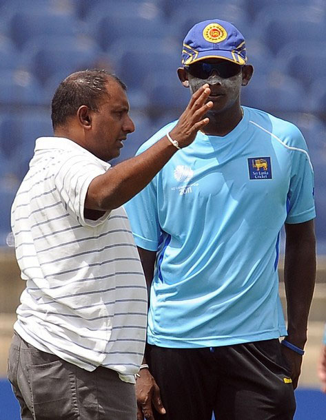 IC2011AFP7W113.jpg Ajantha Mendis and Aravinda De Silva