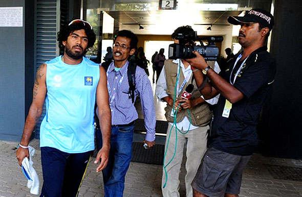 IC2011AFP8N20547.jpg Lasith Malinga