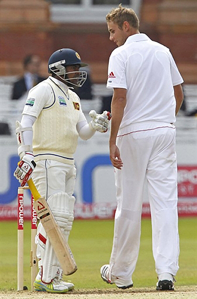 IC2011AFP120587.jpg Rangana Herath