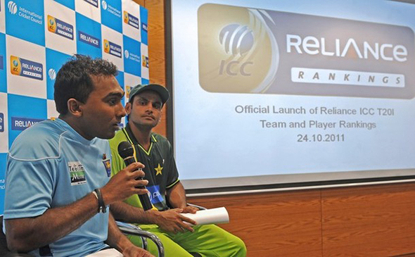 IC2011AFP430147.jpg Mahela Jayawardene