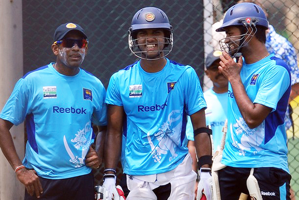 IC2012AFP620665.jpg Dinesh Chandimal