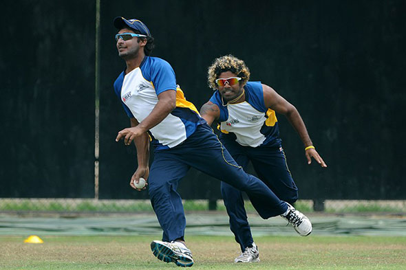 000_Del6151357.jpg Kumar Sangakkara and Lasith Malinga