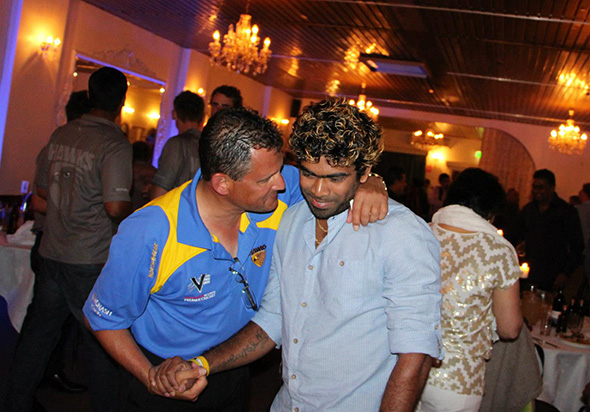 2220054.jpg Lasith Malinga