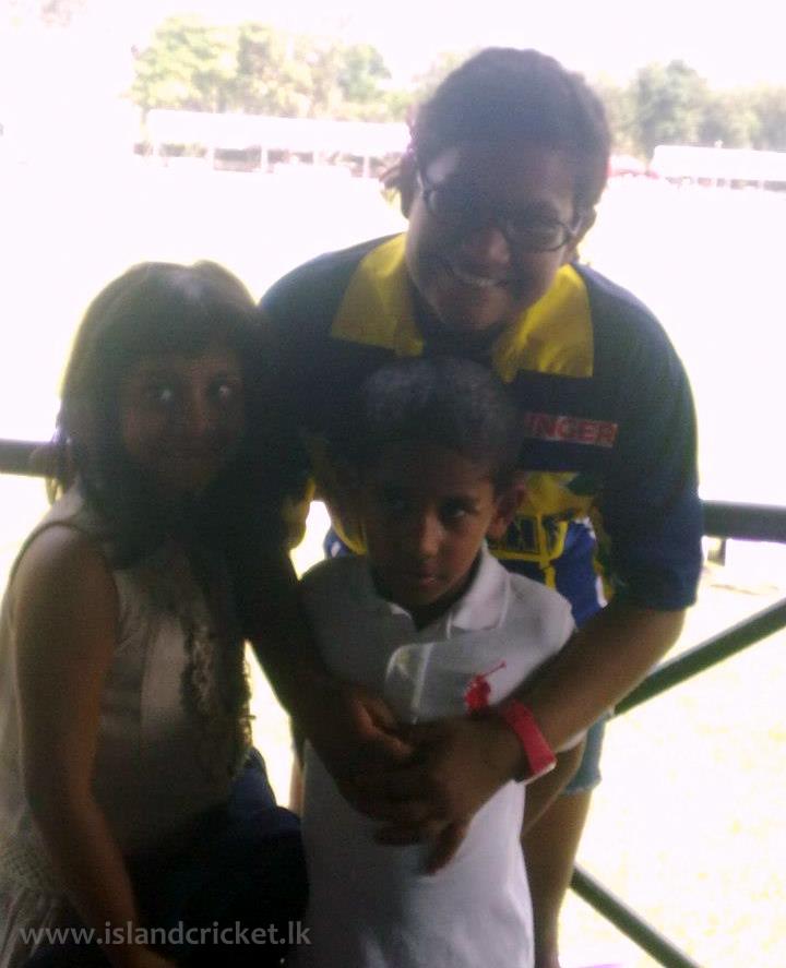 sanath jayasuriya kids