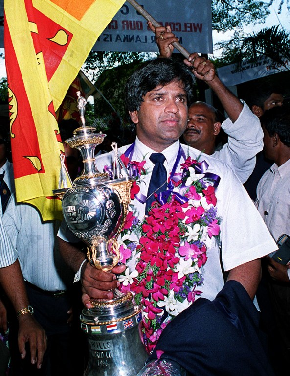 000_SAHK990707595870.jpg Arjuna Ranatunga