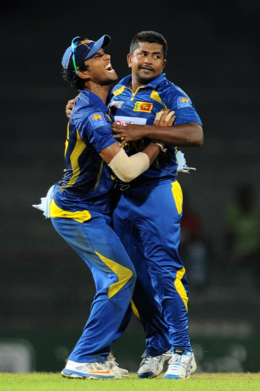000_Par7622224.jpg Dinesh Chandimal