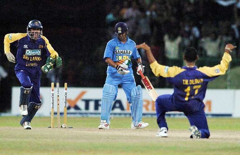 000_hkg2004080166754.jpg Tillakaratne Dilshan