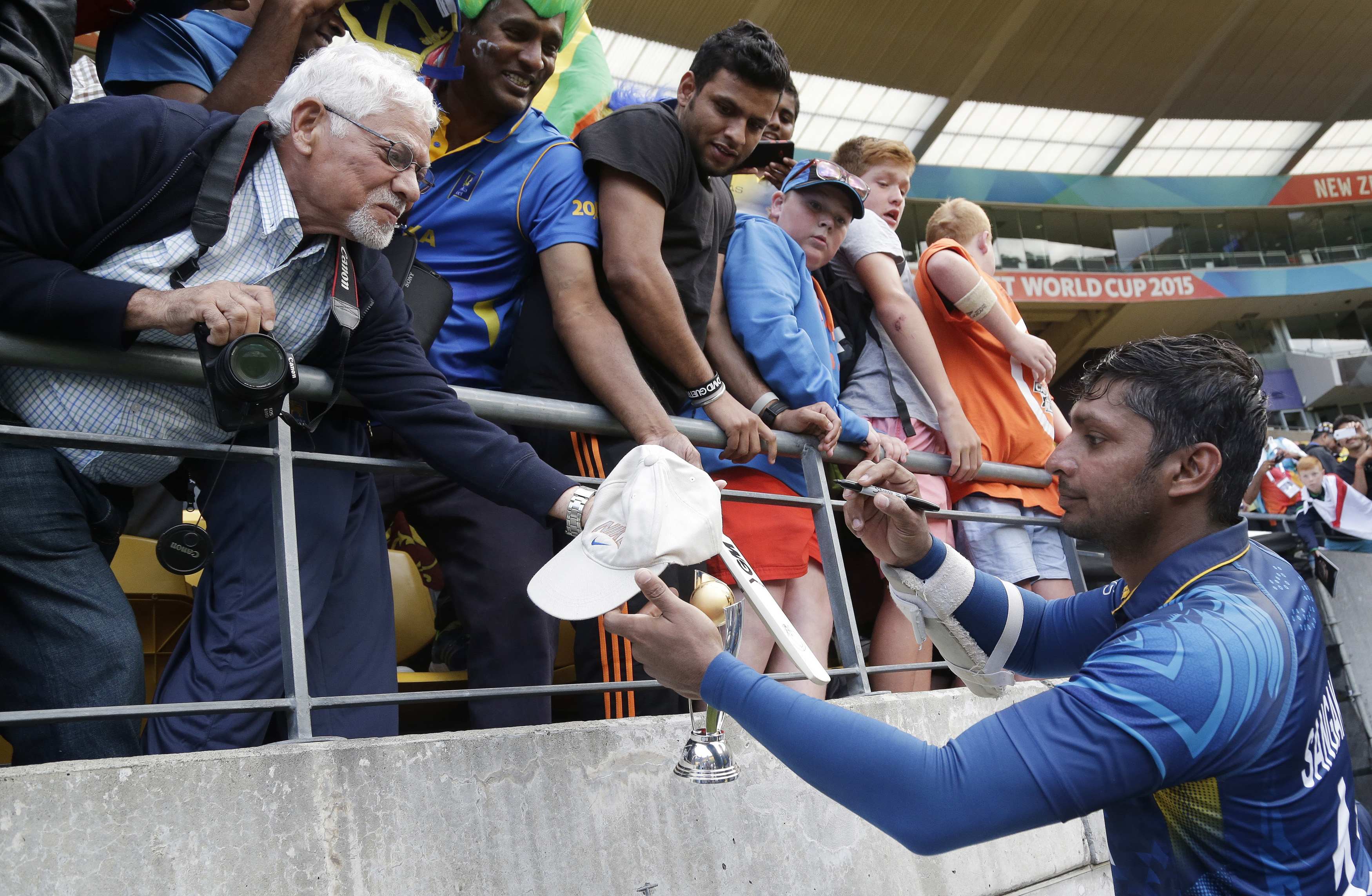 2015-03-01t060449z_67625914.jpg Kumar Sangakkara