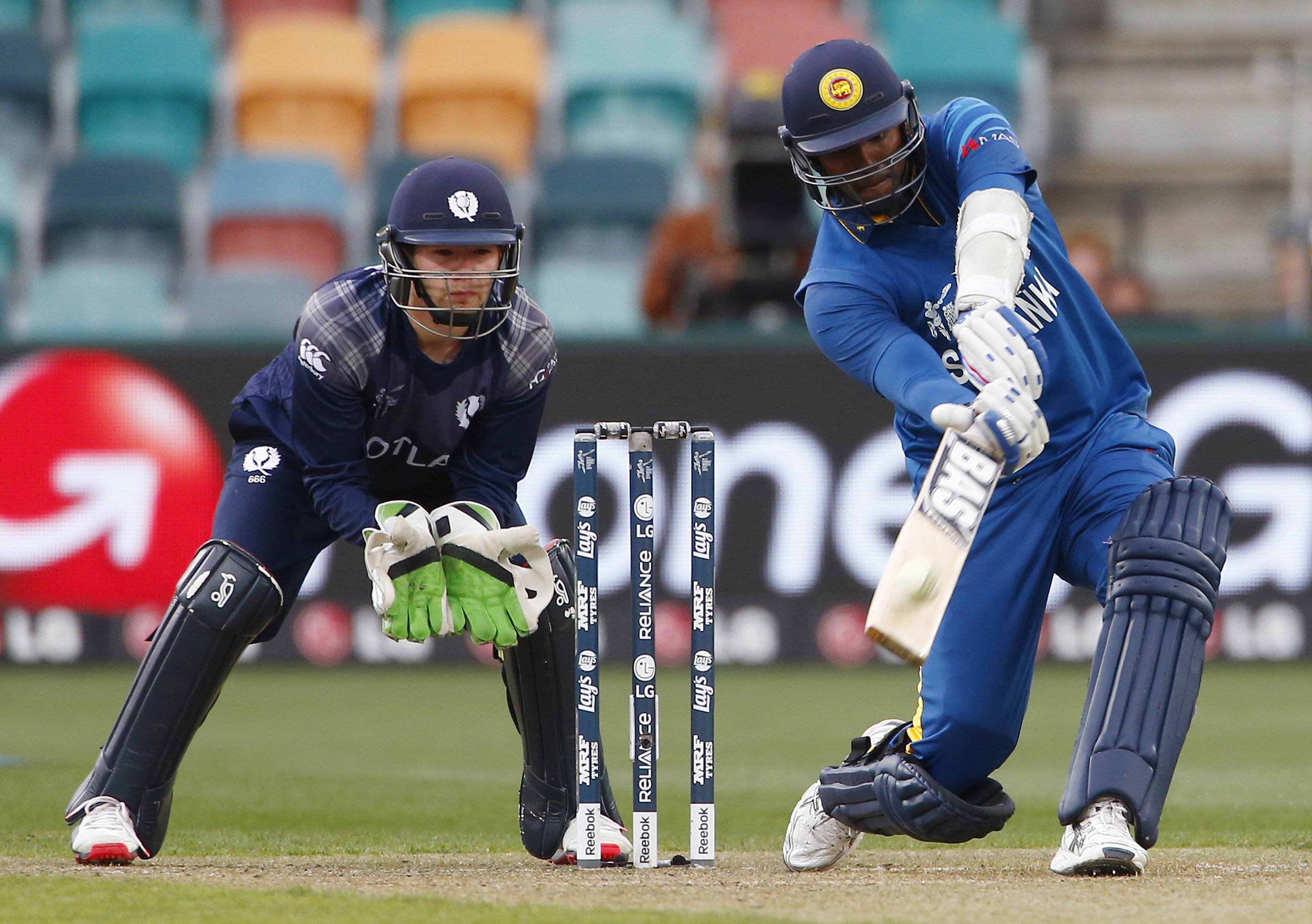 2015-03-11t073153z_129176107.jpg Angelo Mathews