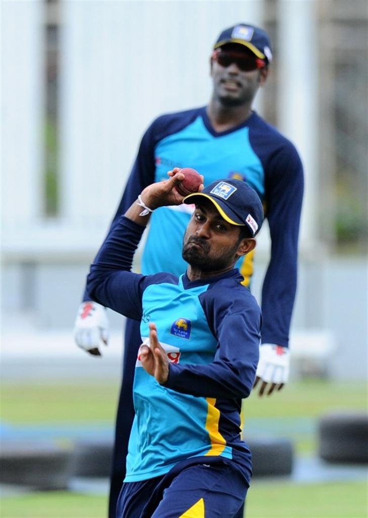 001_del6422707.jpg Kaushal Silva