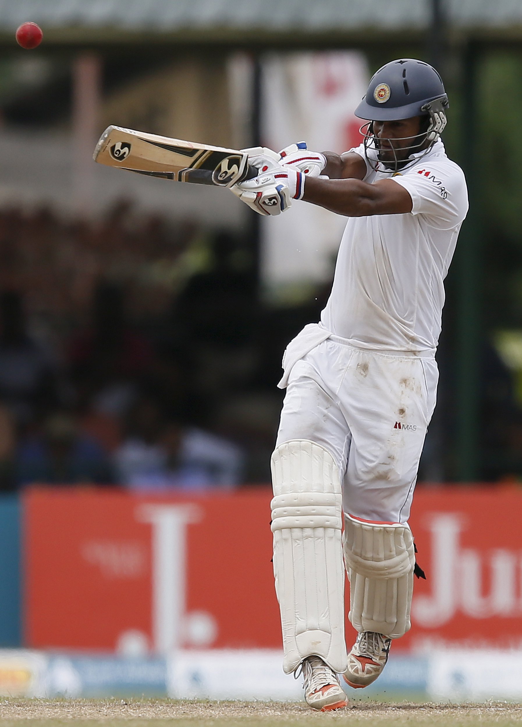 2015-06-29t071805z_1156621302_gf10000143201_rtrmadp_3_cricket-lanka.jpg Dimuth Karunaratne