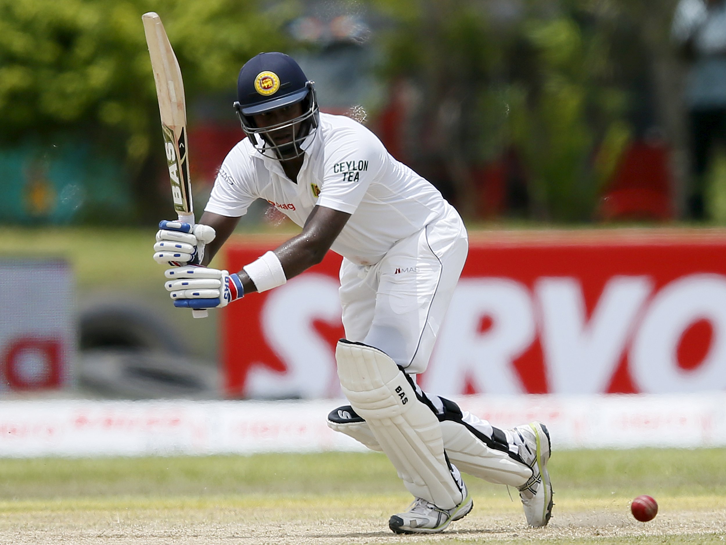 2015-08-12t064426z_1142271743_gf10000171430_rtrmadp_3_cricket-india.jpg Sri Lanka's captain Angelo Mathews