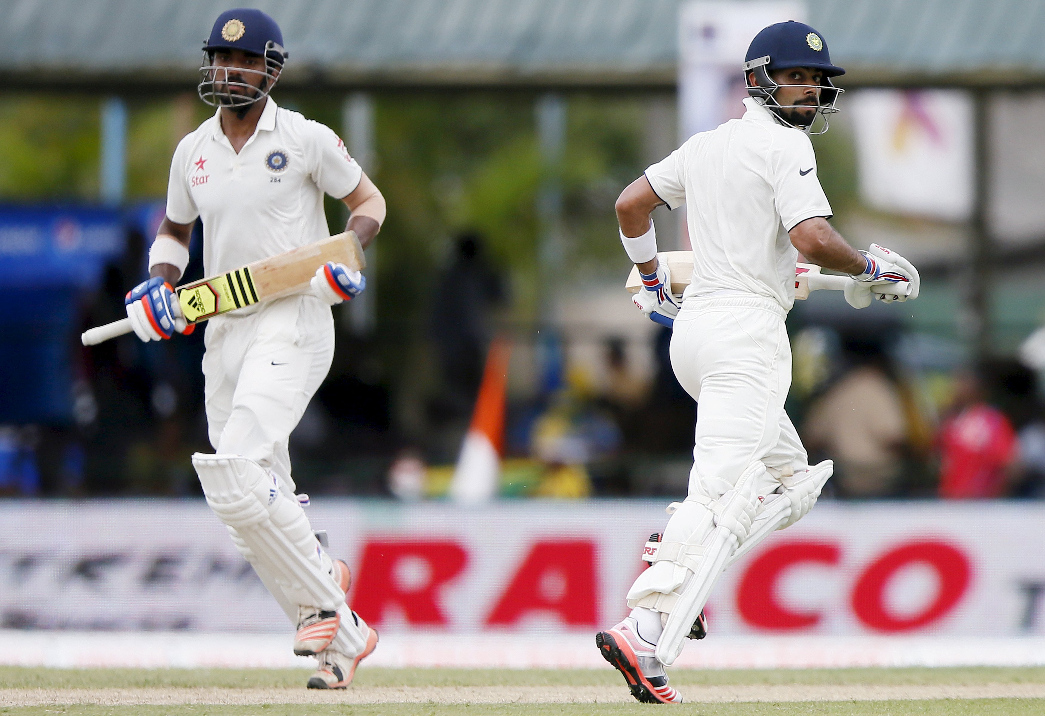 2015-08-20t070800z_1001970088_gf10000177137_rtrmadp_3_cricket-lanka.jpg India's captain Virat Kohli (R) and Lokesh Rahul