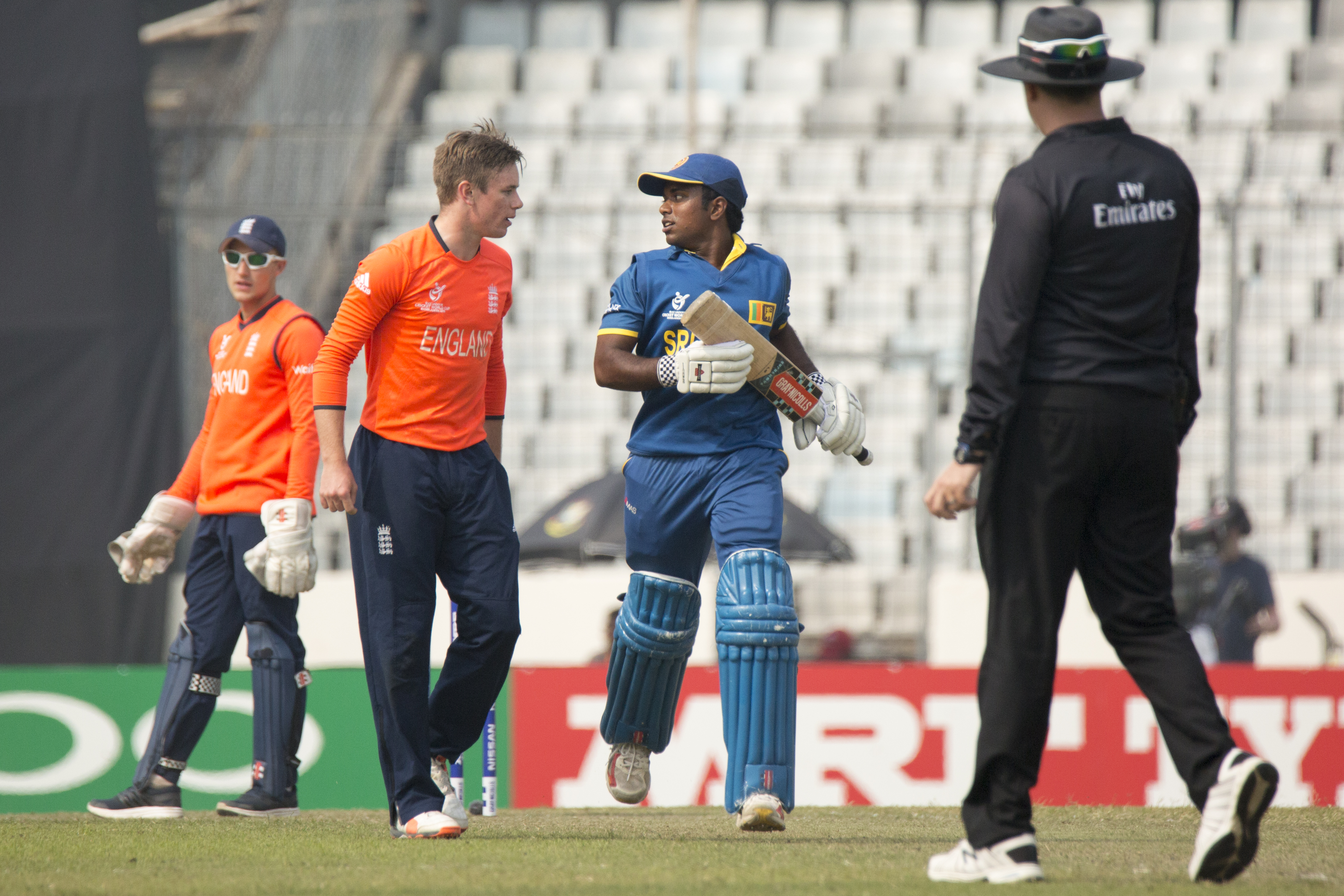 841151881.jpg Charith Asalanka