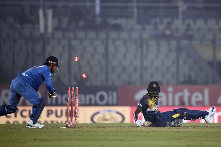 000_8d4ya.jpg Thisara Perera