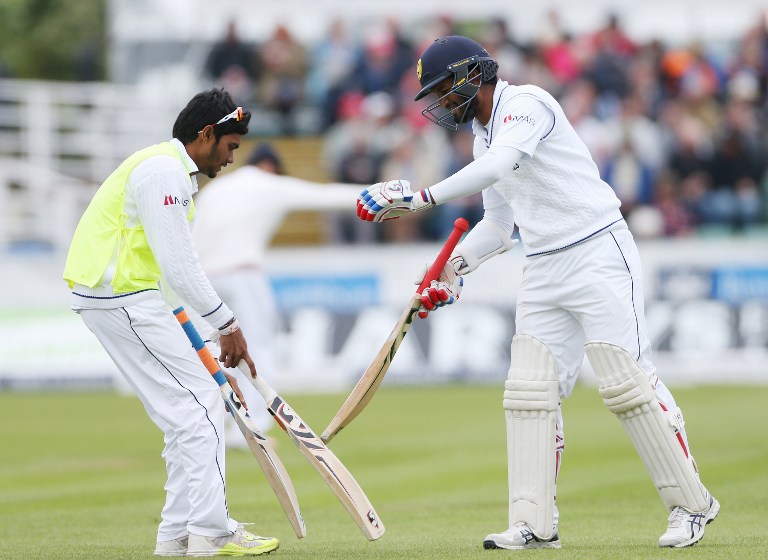 000_bb7k9.jpg Dimuth Karunaratne