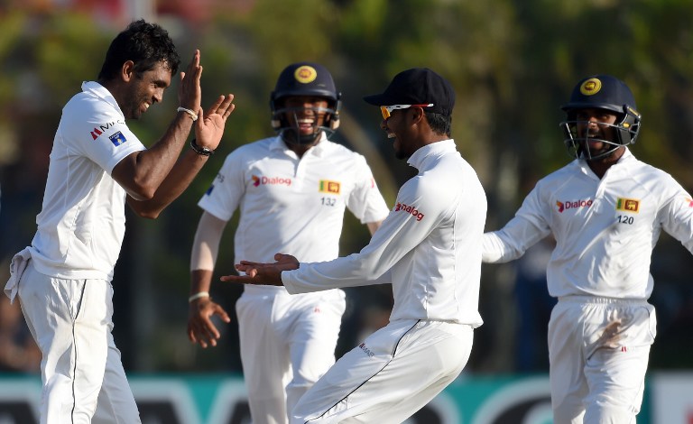 000_dv1wd.jpg Dilruwan Perera