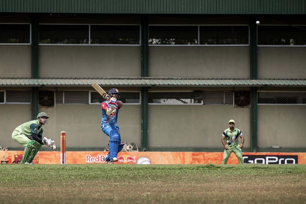 sri-lanka-vs.jpg Photo