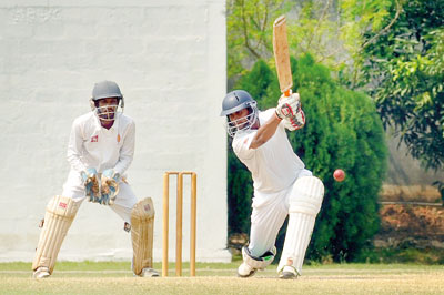 asela-gunarathne-top-scored-for-army-with-a-stylish-158.jpg Sri Lanka Cricket News