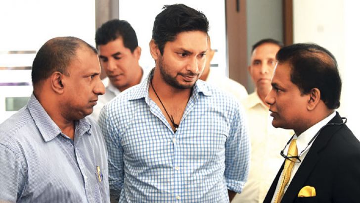 z_p24-former-cricketers.jpg Sri Lanka Cricket News
