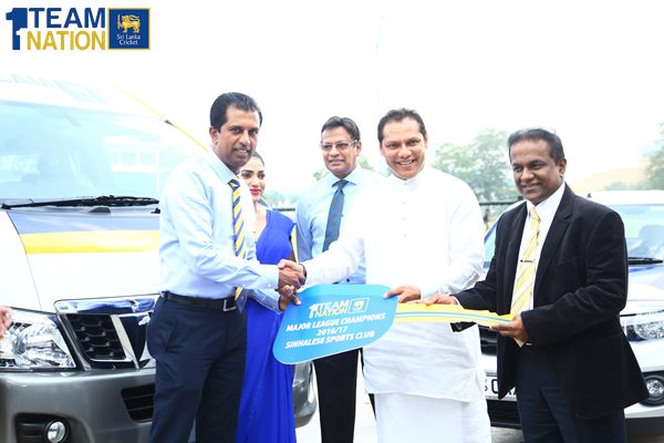 handing_over_the_passenger_van_to_ssc_who_became_the_champions_in_the_2016_-2017_league_championship.jpg Photo